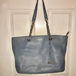 Blue Micheal Kors Purse!